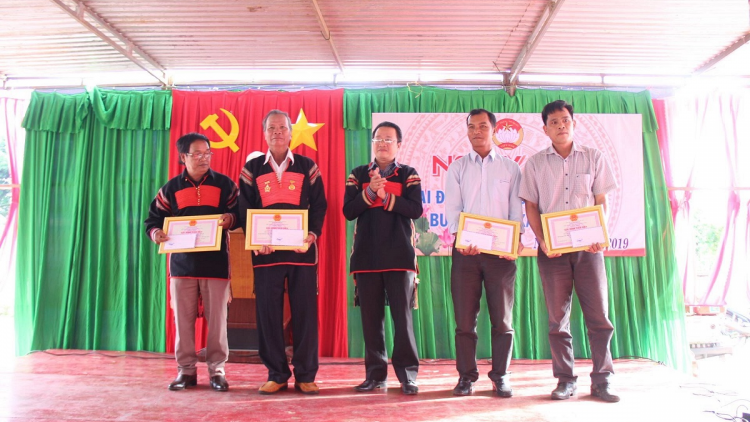 Dak Lak: Hâi ru\m môi tuăn tâi tâng hdroâng mơngế