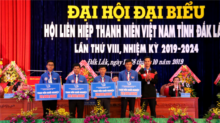 Hneăng hôp kân Khu pơkuâ vâi droh rơtăm Việt Nam kong pơlê Dak Lak roh má VIII