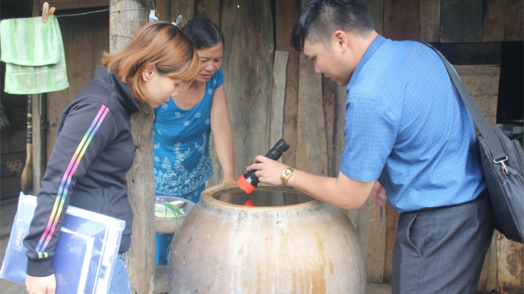 Tơring {uôn Đôn hbrâ mơdât tơngê lo mơheăm