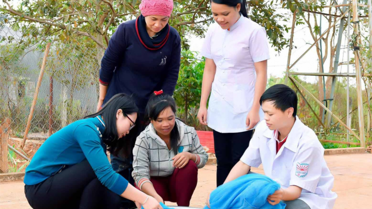 Tơngê lo mơheăm tâk hên a Tây Nguyên