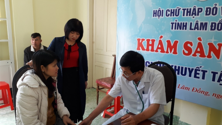 Lâm Đồng khăm apoăng ăm vâ chê 200 ngế ki chó chêng tơvê ko\ng kơtiê xahpá