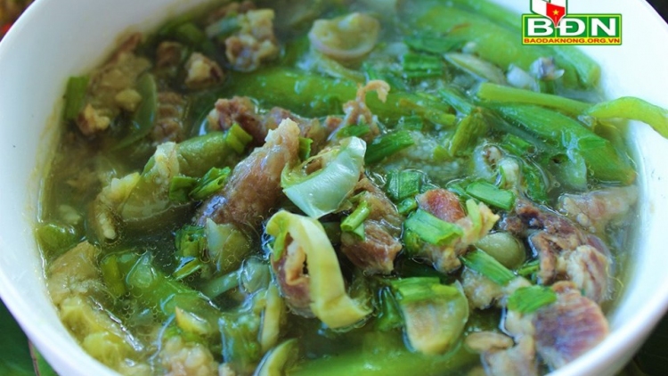 Kơchâi hrốu dêi mơngế Rơđế