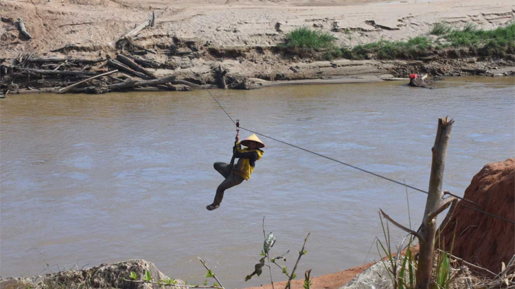 Kon Tum: Ôh tá vâ tơmâng hnê tối kuăn pơlê xuân ối kơpon kơxái vâ tơkâ kroăng Pô Kô