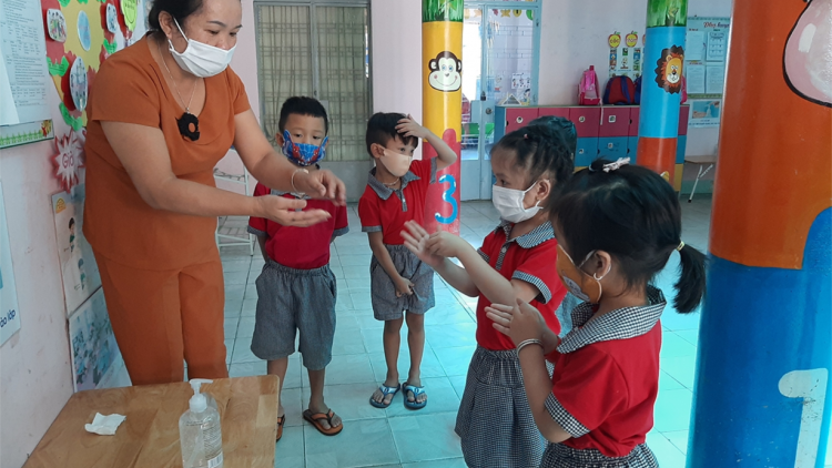 Kon Tum: Kơxo# vâi hdrêng mầm non vêh hriâm bu iâ klêi kơ’nâi rơnó pơreăng Covid-19