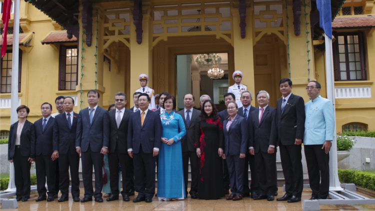 Leh krâ hlá cơ tơbâ 53 hơnăm mơjiâng ASEAN