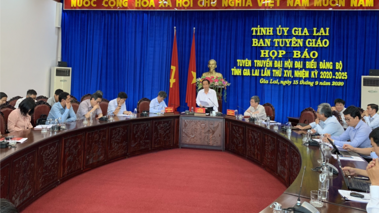 Hâi lơ 27/9, Gia Lai tơku\m po hneăng hôp Đảng [o# kong pơlê