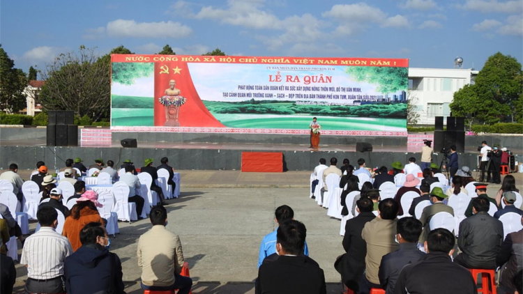 Kon Tum: Rơtế lo lăm pêi cheăng apoăng hơnăm mơjiâng thôn pơlê nếo