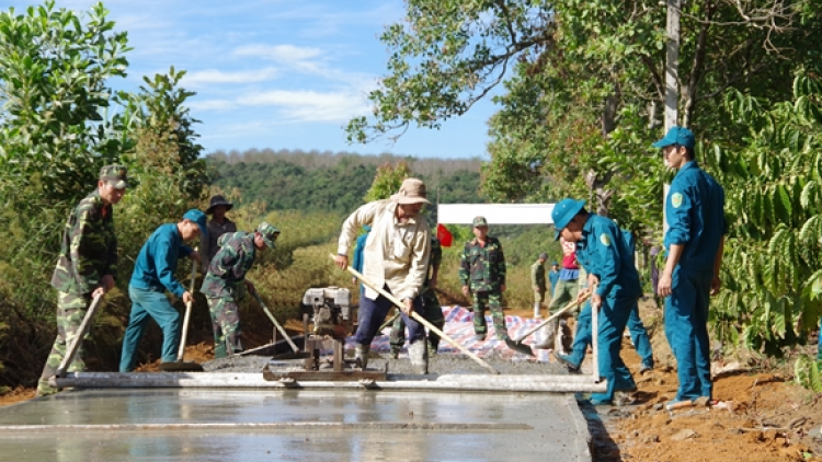 Tíu ki bâ eăng thôn pơlê nếo a Dak Nông