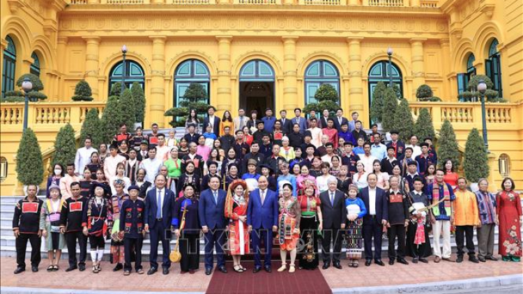 Kăn xiâm hnê ngăn tơnêi têa trâm mâ krâ pơlê, kăn pơkuâ pơlê, ngê̆ nhân mơngế hdroâng kuăn ngo ki kơhnâ rơkê