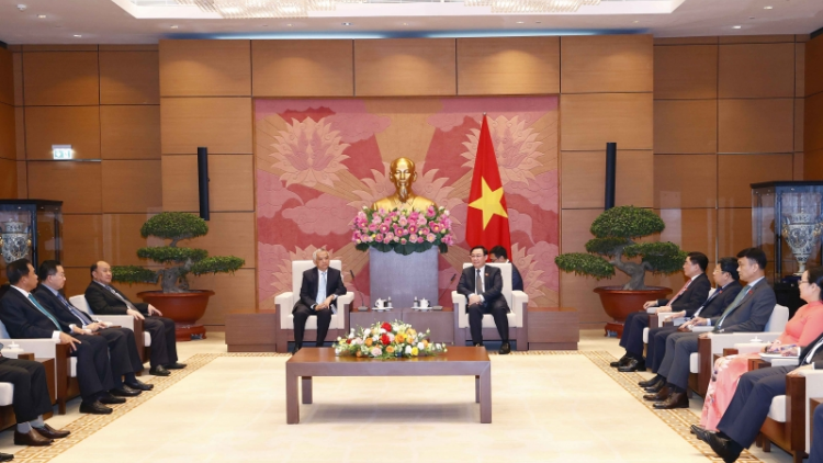 Pôa Vương Đình Huệ, Kăn xiâm hnê ngăn Kuô̆k hô̆i tơdah Kăn xiâm phŏ hnê ngăn Kuô̆k hô̆i kong têa Lếo