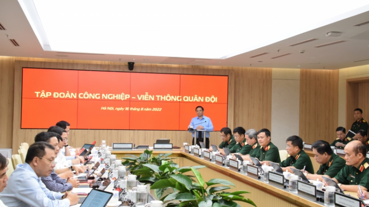 Pôa Phạm Minh Chính, Ngế pro xiâm hnê ngăn Chin phuh pêi cheăng ƀă Grup pơkuâ cheăng  Viettel