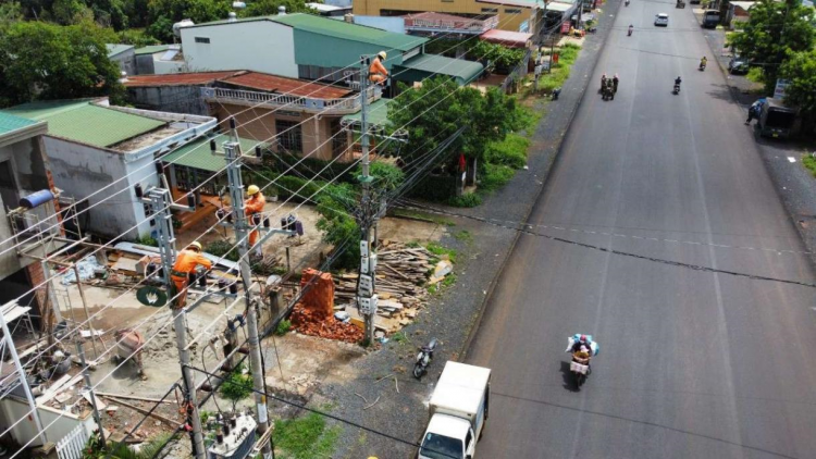 Dak Lak thăm rơnêu mâu troăng kơxái on tơhrik