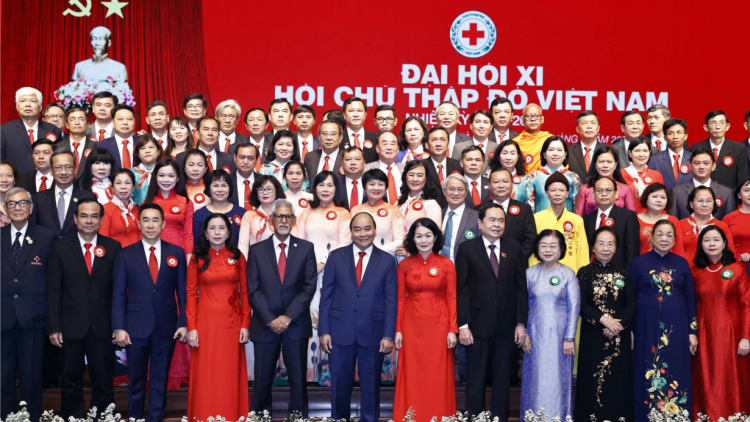 Pôa Nguyễn Xuân Phúc, Kăn xiâm hnê ngăn tơnêi têa veăng Hneăng hôp roh má XI Khu lo tŏng veăng Việt Nam