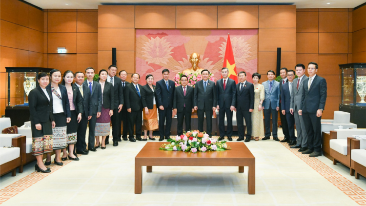 Pôa Vương Đình Huệ, Kăn xiâm hnê ngăn Kuô̆k hô̆i tơdah Khu séa ngăn liăn ngân kong têa Lếo