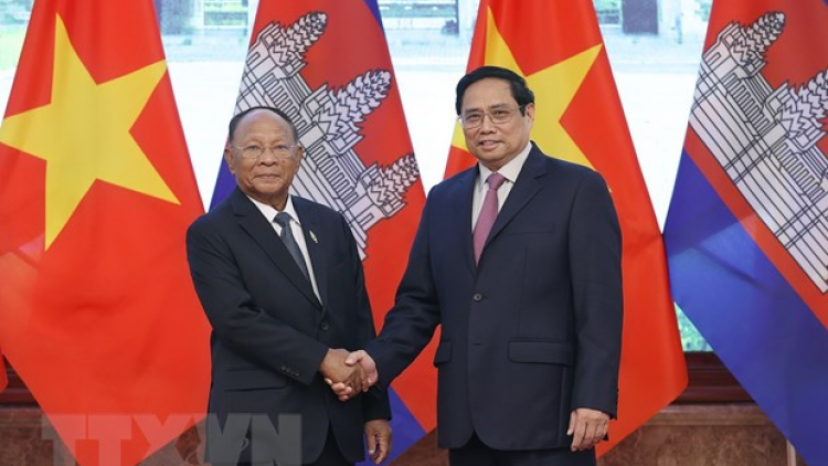 Ngế pro xiâm hnê ngăn Chin phuh Phạm Minh Chính tơpui tơno ƀă kăn xiâm hnê ngăn Kuô̆k hô̆i Kul