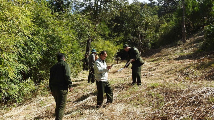 Kon Tum: Thăm hbrâ mơdât on chếo kong a roh Têt