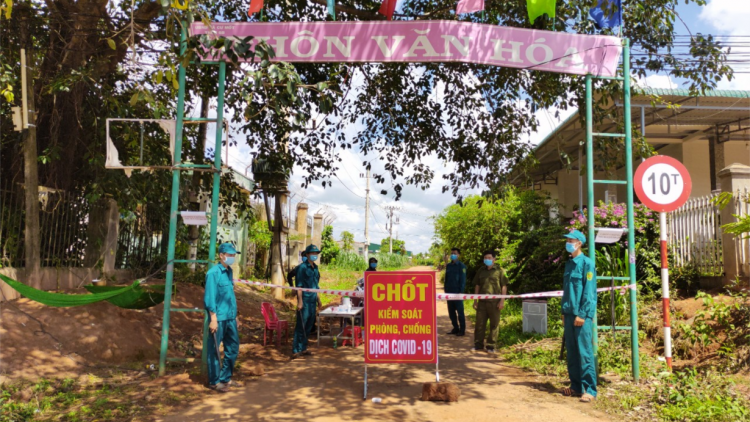 Dak Lak mơdât COVID 19: Ea H’Leo klâ kơtăn pơlê pơla sap ing 21 chô hâi lơ hâi lơ 31/5