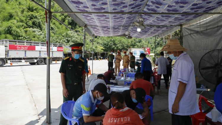 Lâm Đồng ​ai tơ’nôm ngế tâ COVID-19 cho ngế vê rơxế kân ki kơtâu mot lo tung kong pơlê ki ê