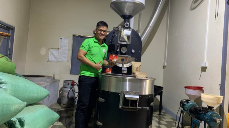 Ngế rơtăm Rơđế hâk vâ ƀă kơphế