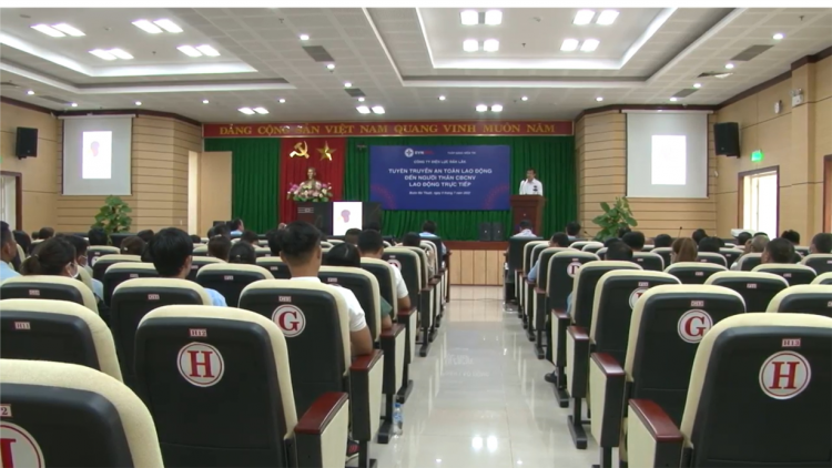 Dak Lak: Tơniăn lĕm on tơhrik ing rêm rơpŏng