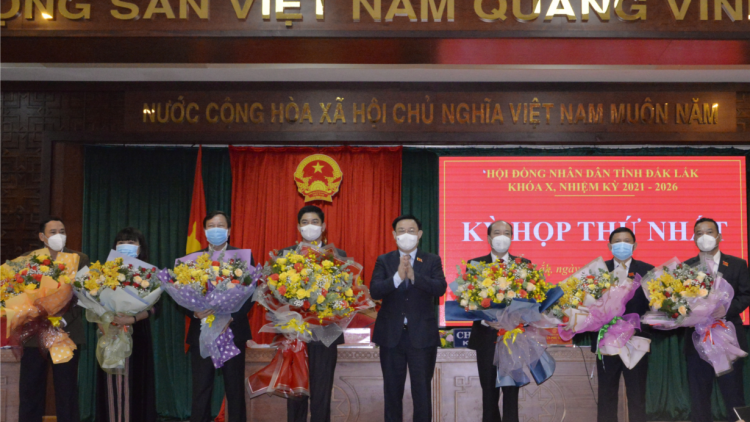 Kăn xiâm hnê ngăn Kuô̆k hô̆i veăng hôp a rôh pơxiâm po Hôp Hô̆i đong hnê ngăn kong pơlê Dak Lak hneăng má 10