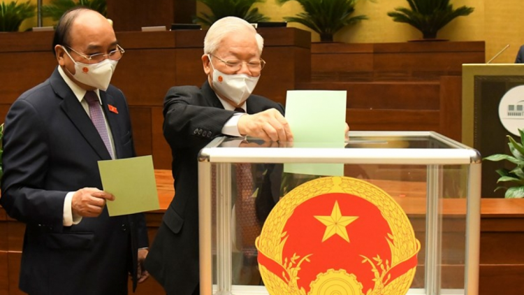 Rôh hôp má môi Kuô̆k hô̆i hneăng 15 tâ phĭu rah xo 12 ngế