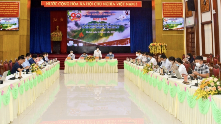 Gia Lai: Hên tơdroăng cheăng tơbâ 90 hơnăm Hâi mơjiâng kong pơlê