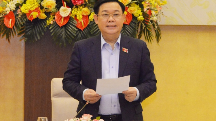 Kăn xiâm hnê ngăn Kuô̆k hô̆i pơkuâ hneăng hôp ‘na pê klêi tơdroăng pơkâ kring vế dêi  Luât