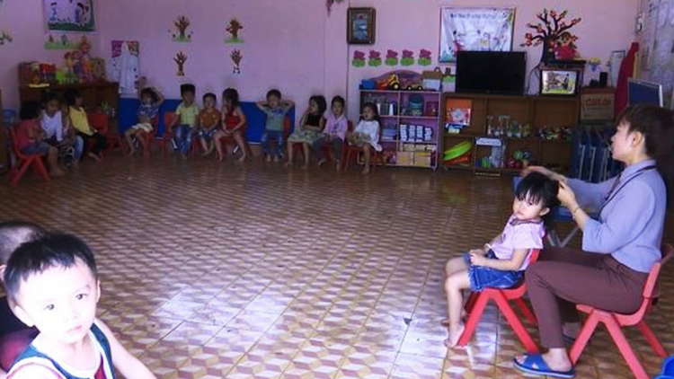 Gia Lai: Hên h^n mâu hngêi trung trâm pá puât xua thái cô ôh tá châ hnê