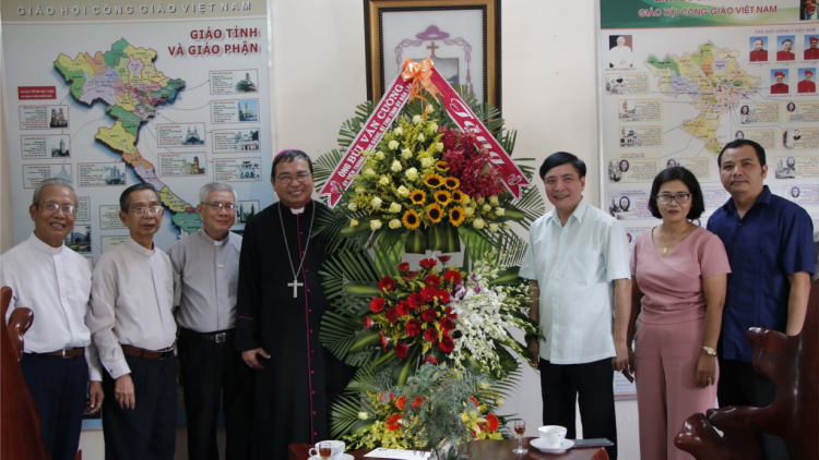 Kăn pơkuâ Đảng Dak Lak pôu mơ-êng mâu [ok xôi, jâ ch^ng ki tiô khôp Pâ Xeăng