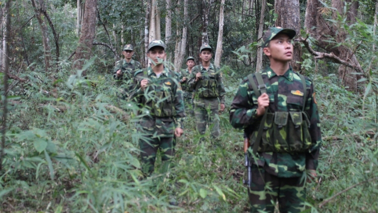 Rơnó hơngui tíu tơkăng kong hơniâp le\m, tơru\m tơrôa