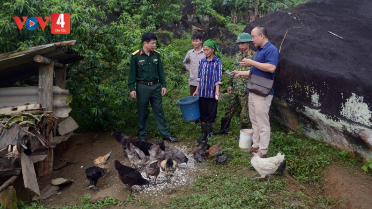  “Sao đỏ” trên dãy Phu Xai Lai Leng