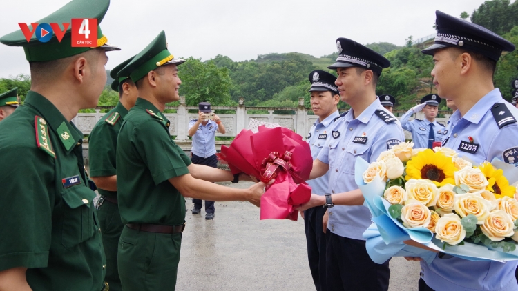 PIÊN PHÒNG CAO BẰNG XÀY PIÊN PHÒNG TRUNG QUỐC CHỰC MẮN PIÊN CHÁI AN ỎN