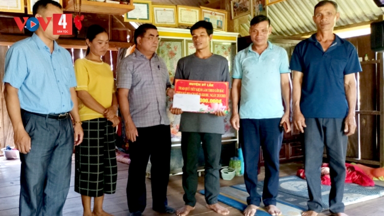 FẤN CHÈN DOM DÓN HẾT NÈM CẰM BẢC HỒ SLON CẠ ĐẠ PANG HẨƯ LAI LƯỜN TẢ ĐẢY KHỎ