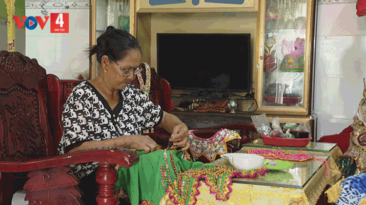 Người truyền lửa đam mê nghệ thuật dân tộc Khmer