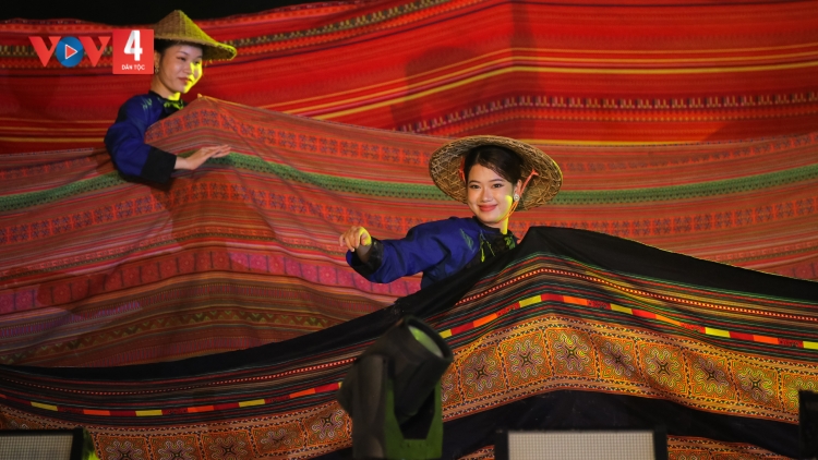 CHƯƠNG TRÌNH KHAY HENG TÀY - NÙNG  (Chủ Nhật, vằn 12/11/2023)