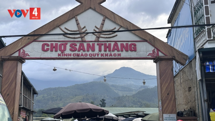 Nét đặc sắc chợ phiên San Thàng