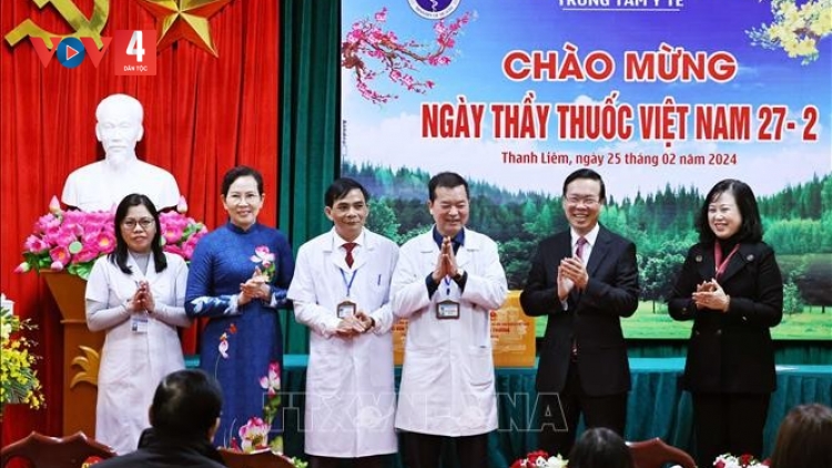 CHỦ TỊCH NƯỚC VÕ VĂN THƯỞNG LƯM, HƠNH DÉH ZÂP APÊÊ ZƯ PA DỨAH ĐH’RÉH CR’AY ĐHỊ TỈNH HÀ NAM