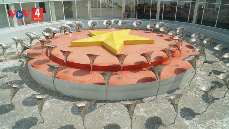 ZR’LỤ HAY CHƠỚ CHIẾN SĨ GẠC MA NĂC “ĐHỊ CHR’NĂP” ĐOỌNG P’TOO PA CHOOM LOOM CHĂP KIÊNG K’TIÊC K’RUUNG