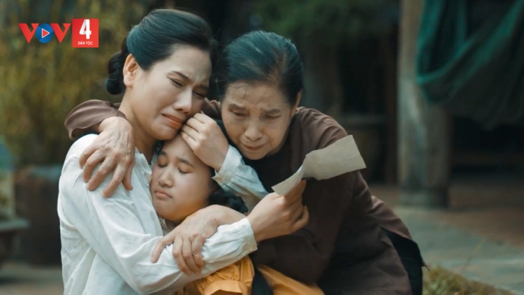 MẸ YÊU CON