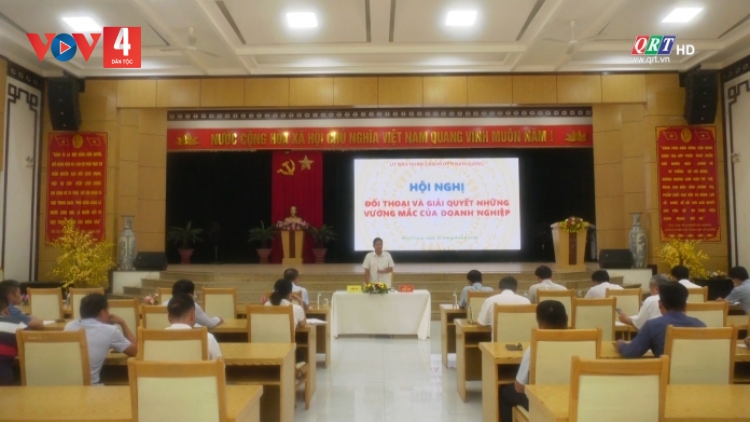 CHỦ TỊCH UBND CHR’HOONG NAM GIANG (QUẢNG NAM) PRÁ XAY LÂNG DOANH NGHIỆP