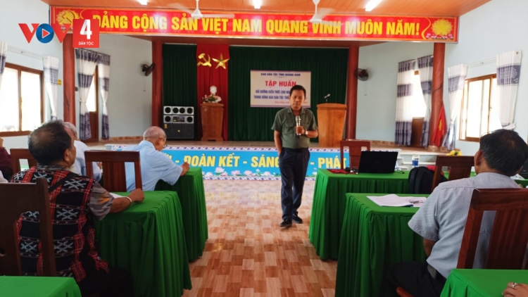 ĐÔNG GIANG PA CHOOM C’NĂL ĐOỌNG HA ĐHANUÔR BẤC NGAI CHĂP ĐHỊ ZR’LỤ ACOON COH