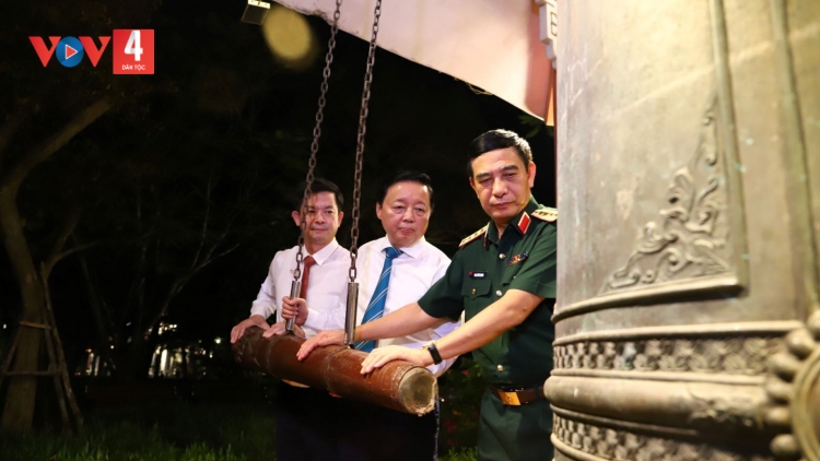 GIAO LƯU NGHỆ THUẬT HƠNH DEH 65 C’MOO T’NGAY BHRỢ C’LÂNG TRƯỜNG SƠN