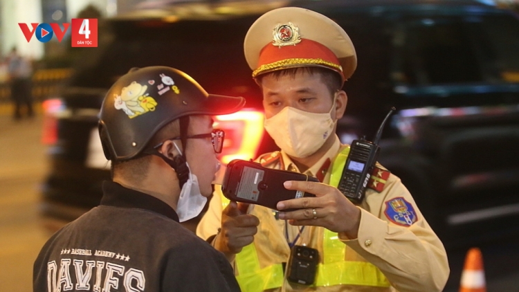 BẤC ĐẠI BIỂU QUỐC HỘI MR’CƠNH CR’NOỌ XA NAY LÂNG XA NAY XAY MOON NỒNG ĐỘ CỒN CHÔ OOY 0