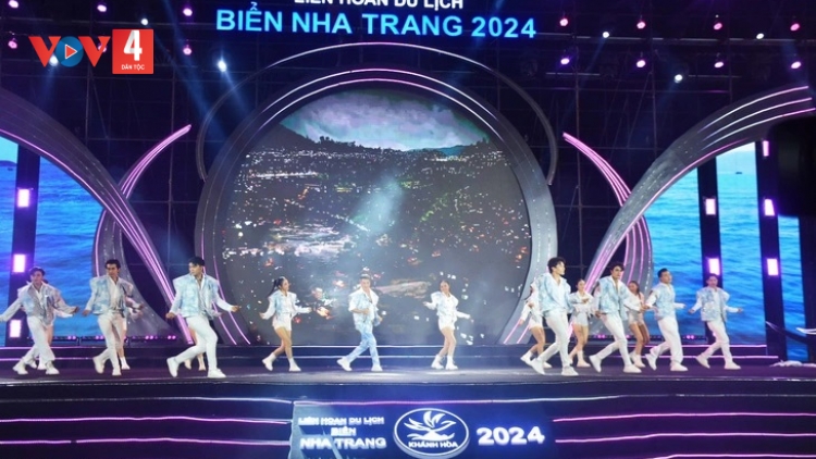TƠỢP BHRỢ LIÊN HOAN DU LỊCH BIỂN NHA TRANG 2024
