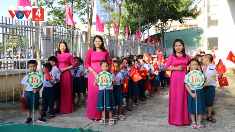 QUẢNG NAM ĐỢC 158 TỶ ĐỒNG DOỌ PAY ZÊN HỌC HA HỌC SINH