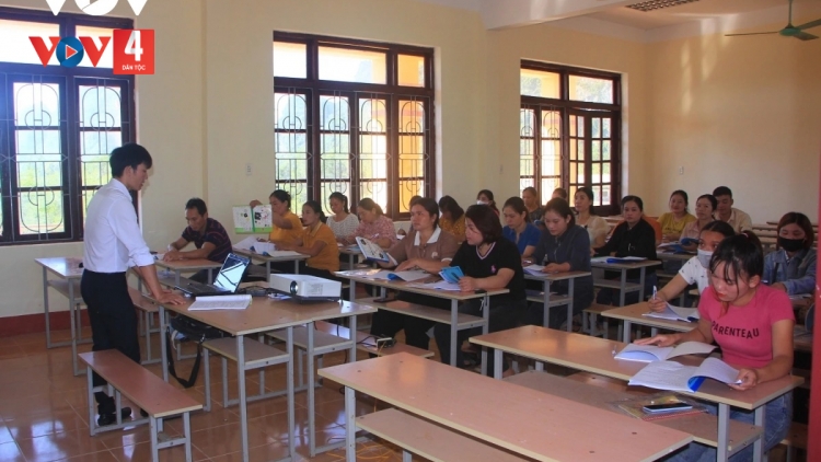 QUẢNG BÌNH PA CHOOM BH’RỢ TR’NÊNG ZOOI ĐHANUÔR ACOON CÓH ZI LẤH ĐHA RỨT