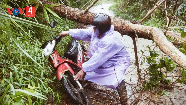 NAM GIANG, NAM TRÀ MY: BẤC ĐONG ĐHANUÔR CRÊÊ TÂN JÂH CHR’TÔP, C’LÂNG LƯỚT APÊÊ CHR’VAL HR’LANG NGÂN