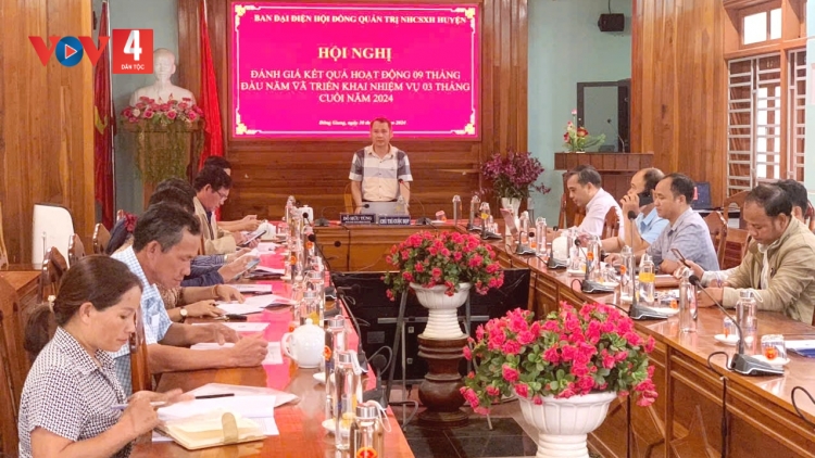 NGÂN HÀNG CSXH ĐÔNG GIANG SƠ KẾT 9 C’XÊÊ TƠỢP C’MOO