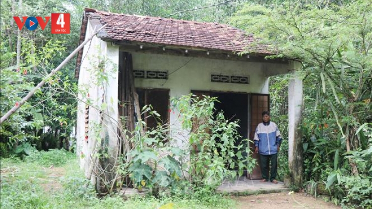 QUẢNG NGÃI T’BHLÂNG LƠI JỢ ĐÔNG ZIR TA RẮH, ZOOI ĐHANUÔR DƯR ZI LẤH ĐHA RỨT NHÂM MÂNG